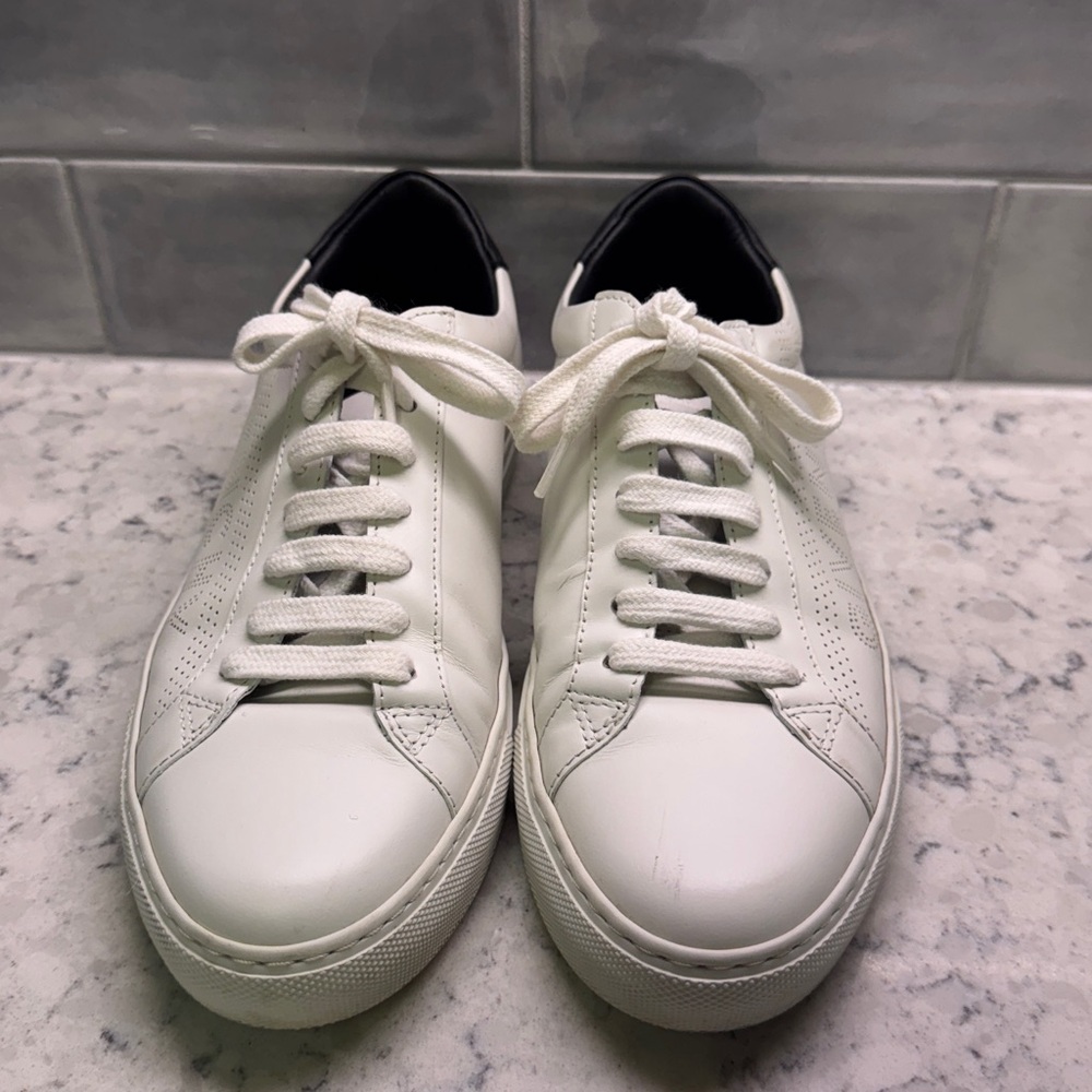 Givenchy Women’s Perforated Urban Street CLassic Calf Leather White SZ 7 🔥🔥🔥 - Picture 10 of 12
